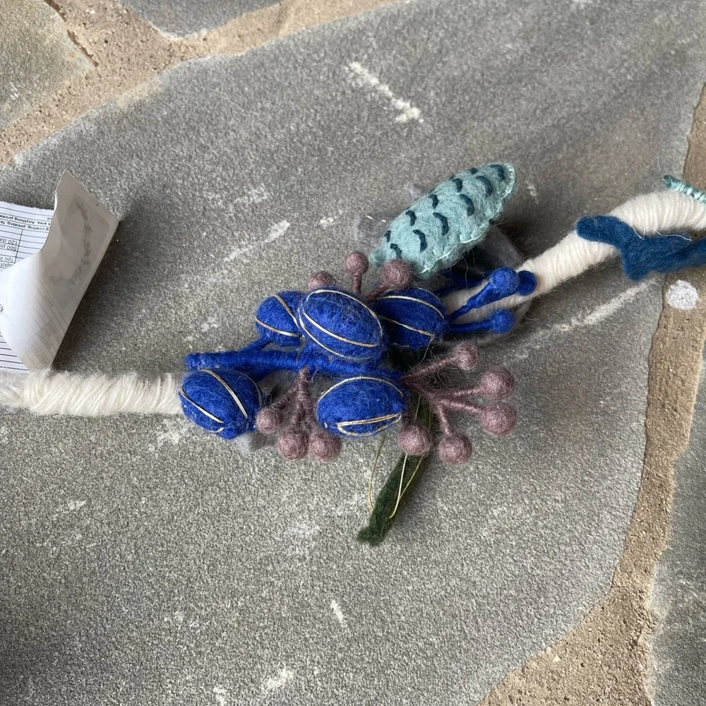 Rare  New! Anthropologie Asta Wool Garland